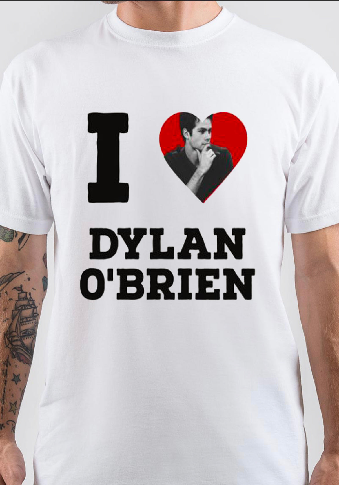 Dylan Obrien T-Shirt, Vintage POD Graphic Tee for Streetwear Fans