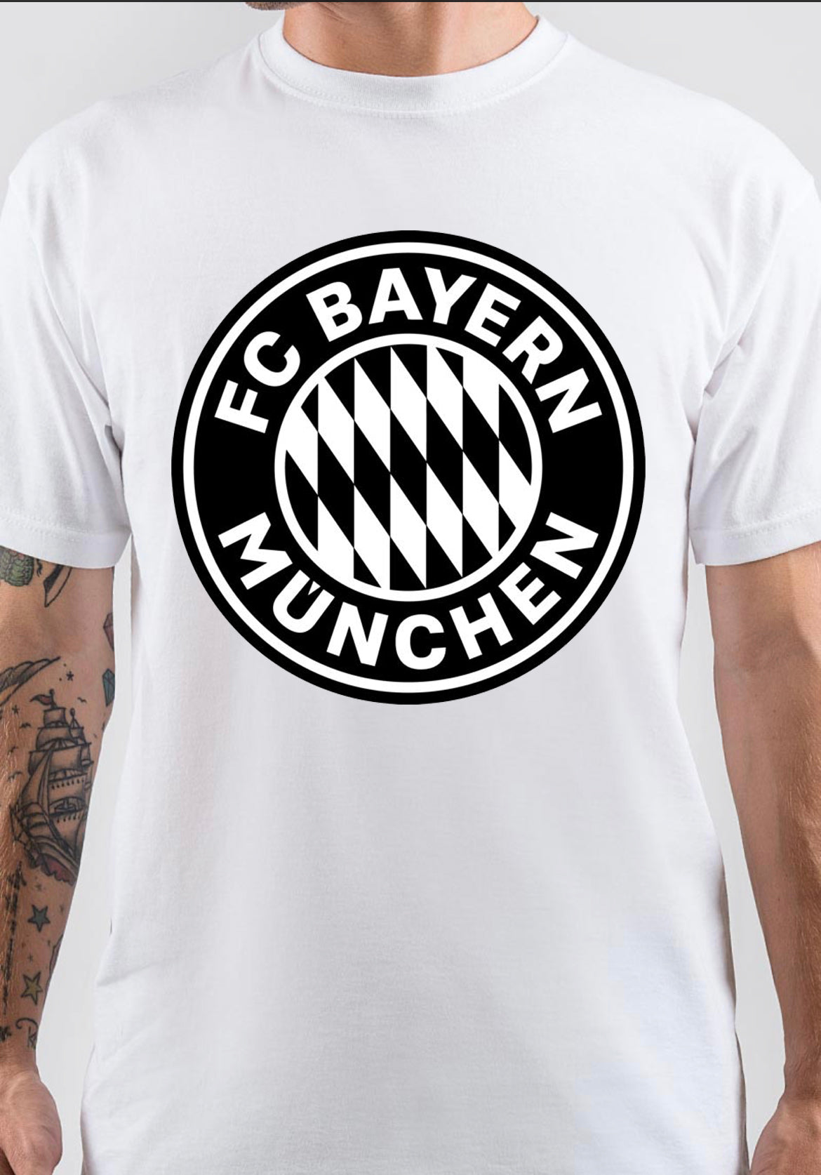 FC Bayern Munich T-Shirt, Y2K Inspired Graphic Tee for Streetwear Fans