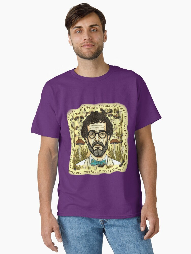 Terence Mckenna : T-Shirt, Retro Streetwear Tee for Cool Gift Ideas